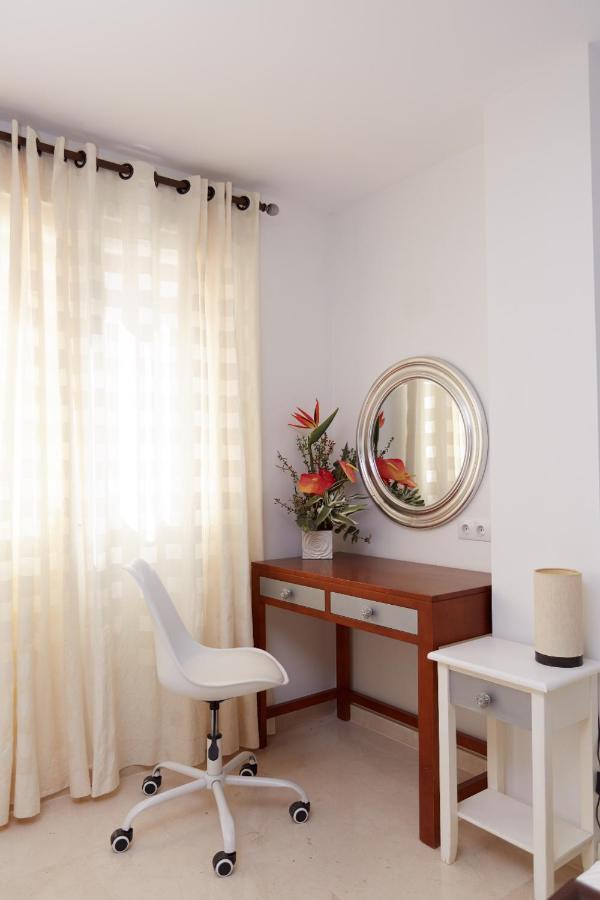 Apartamentos Anfiteatro 貝尼多姆 外观 照片