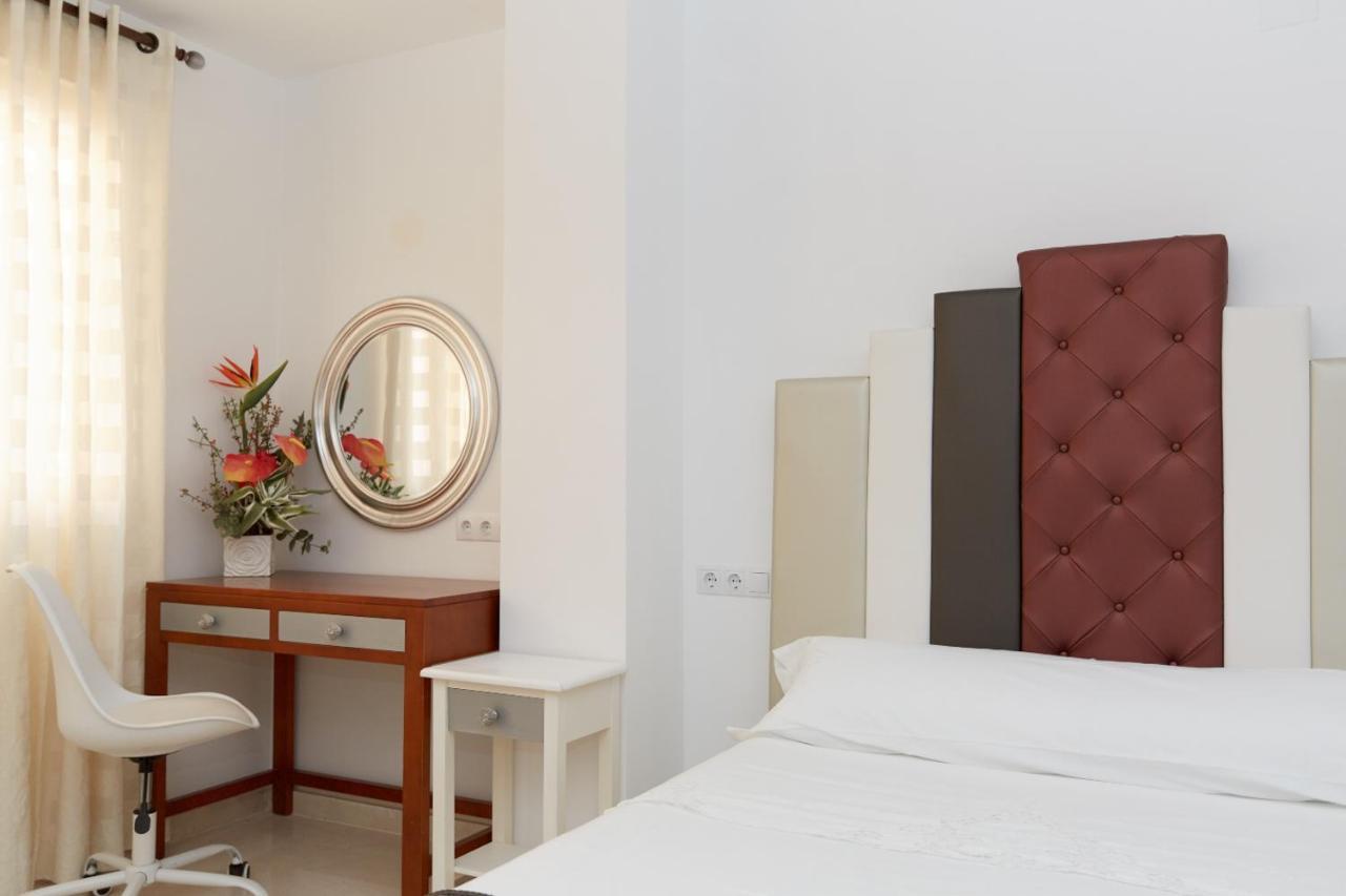 Apartamentos Anfiteatro 貝尼多姆 外观 照片